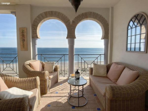 LA PERLA DE LA BAHIA, Casares